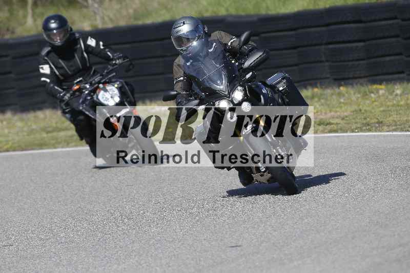 /01 02.04.2026 MAZ ADR/Gruppe gelb Gruppe gruen/82